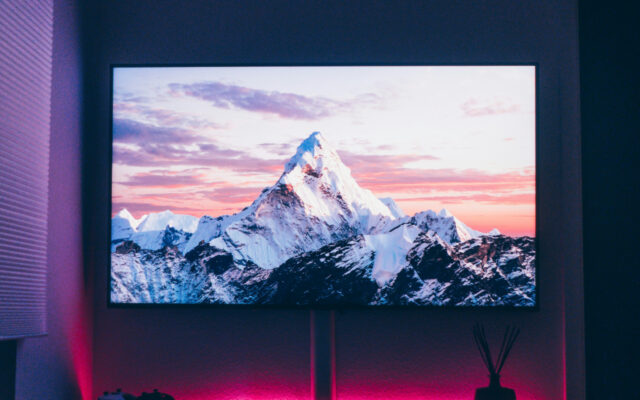Full Array LED vs. OLED (2025) – Welche TV-Technologie ist besser?